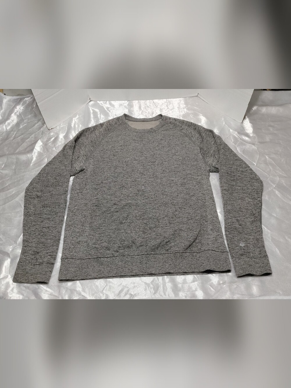 Lululemon Engineered Warmth, Men - LARGE, Crew Neck Sweater